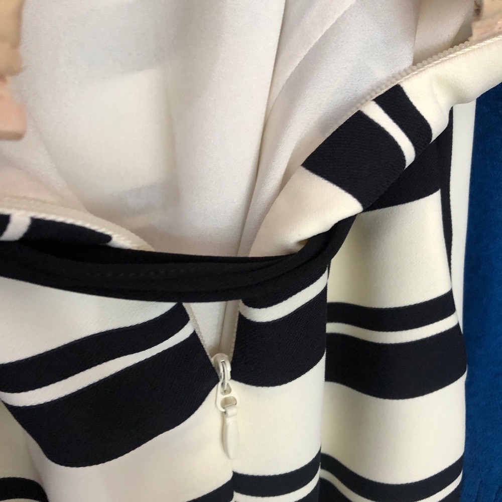 300 Halston Heritage Black & White Strapless Striped Gown NWT - Picture 11 of 15